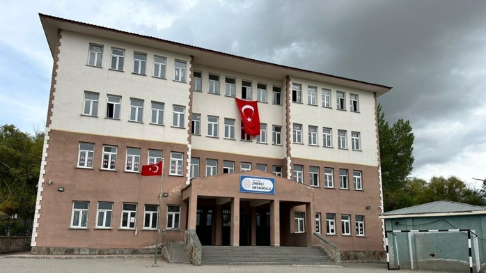 Patnos İlçesi Zirekli Köyü 8 Derslikli Ortaokul Yapım İşi